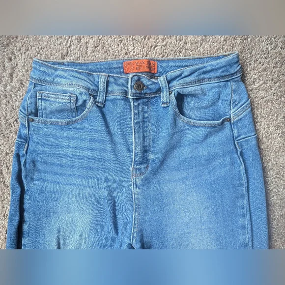 Wax Jean Distressed Women's Size 30 - Picture 2 of 7